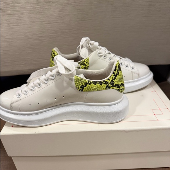 Alexander McQueen White and Neon Yellow Sneakers - Picture 5 of 5